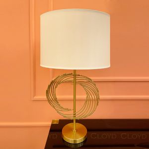 Настольная лампа Cloyd MONISTA T1 / выс. 70 см - латунь (арт.30087) - фото, цена, описание, характеристики